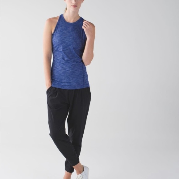 Lululemon &go Everywhere Tank
Heathered Sapphire Blue - Picture 2 of 8